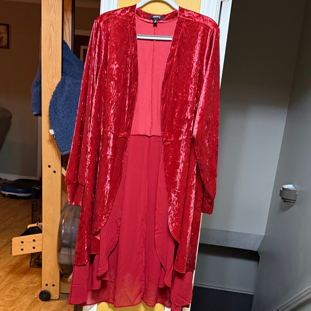 Torrid Velvet chiffon Kimono red